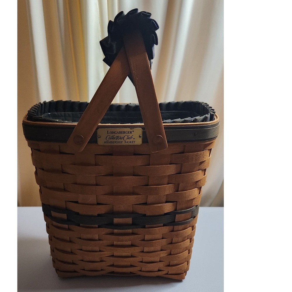 Longaberger Collectors Club Charter Member Membership Basket-1998